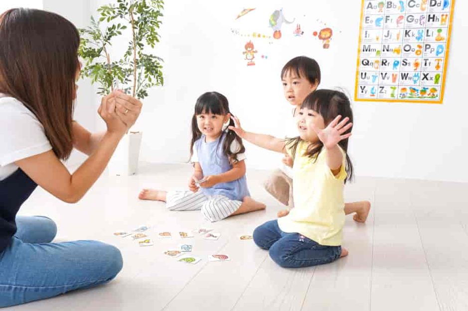 Những phương pháp dạy tiếng Anh cho trẻ 3 tuổi? - GLN
