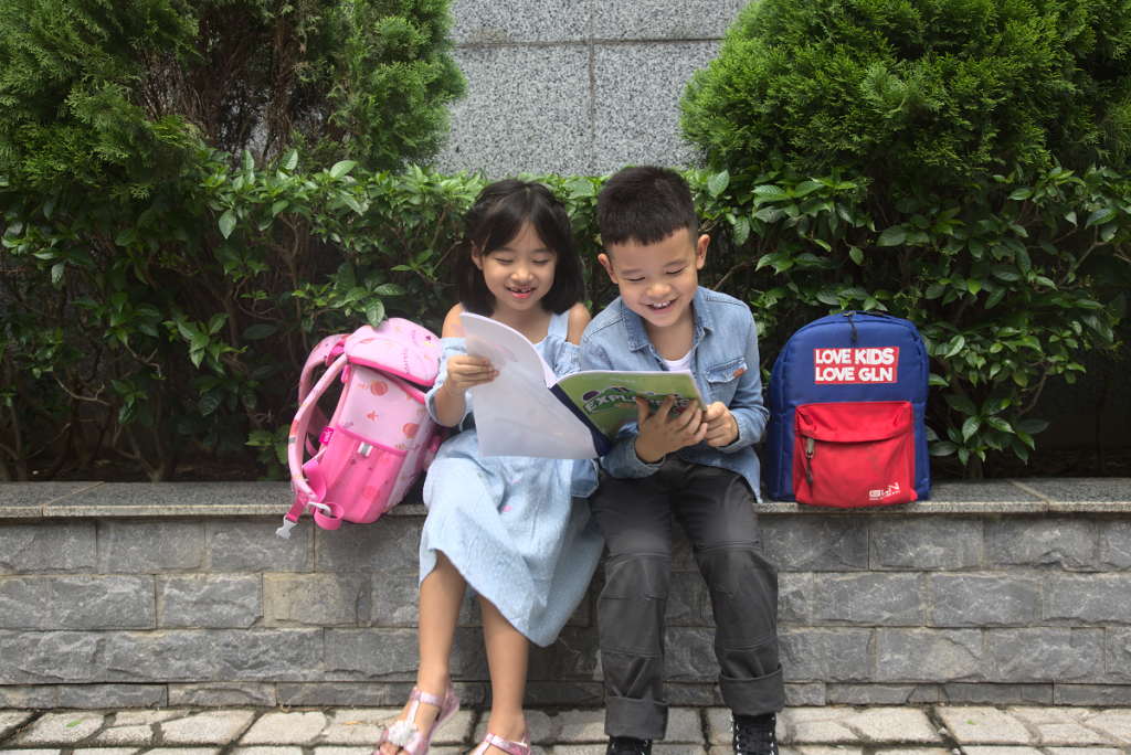cuốn sách hay nhất cho bé giỏi tiếng Anh